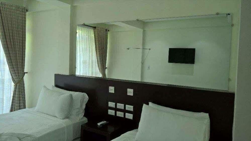 Boracay Midtown Hotel Balabag  Eksteriør billede